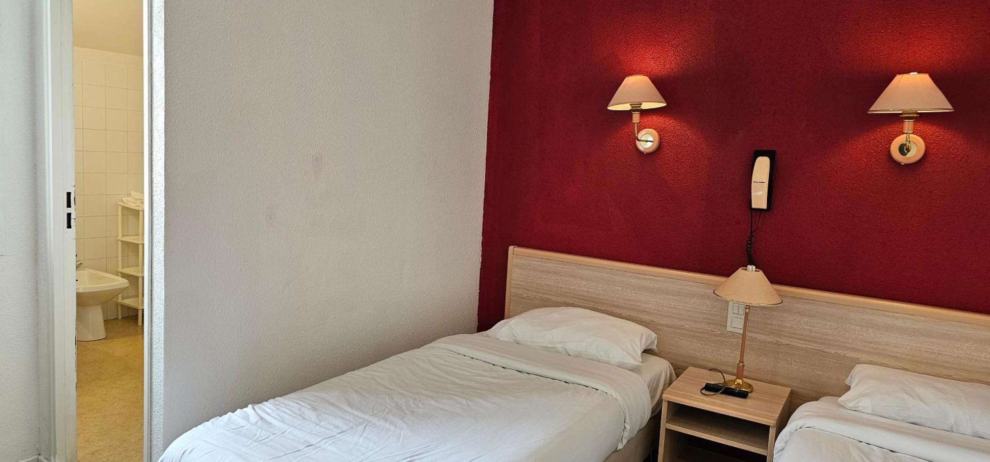 Hotel CÖRONA Lourdes Kültér fotó
